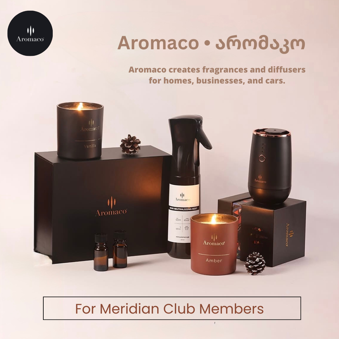 White Simple Black Friday Sale Instagram Post